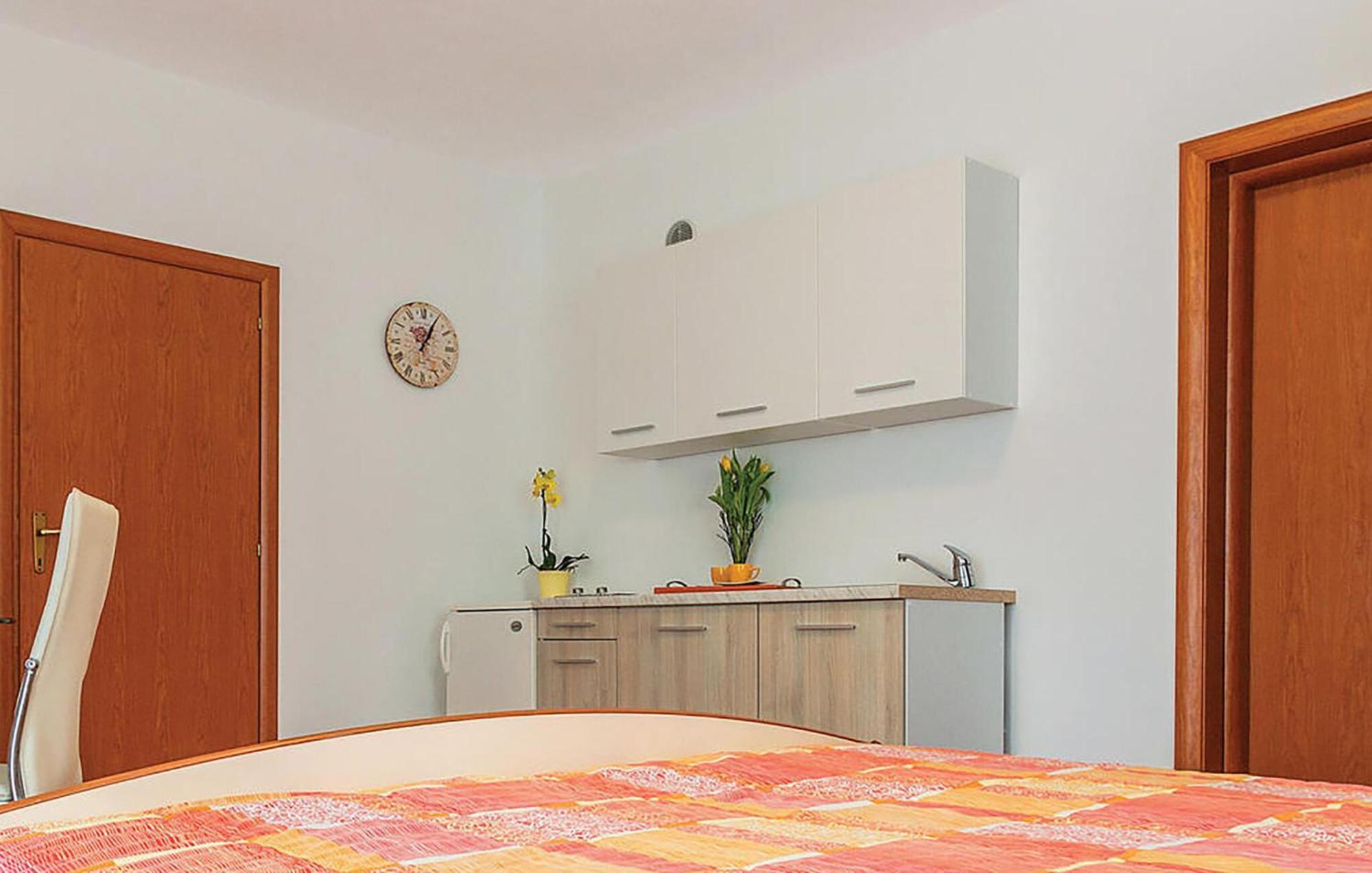 Gorgeous Apartment In Fazana With Wifi المظهر الخارجي الصورة
